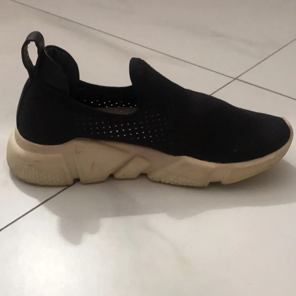 Balenciaga Womens Black Running Shoes EU Size 35 - Picture 5 of 8